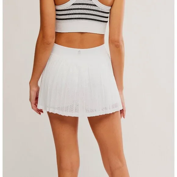 FP MOVEMENT Rally Ruffle Mini / White - Picture 5 of 9